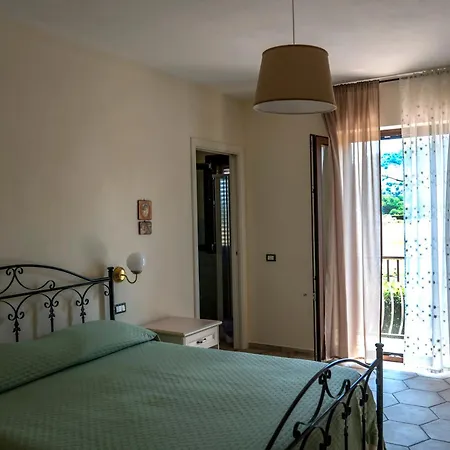 L'antico Mercato 3* Sarconi